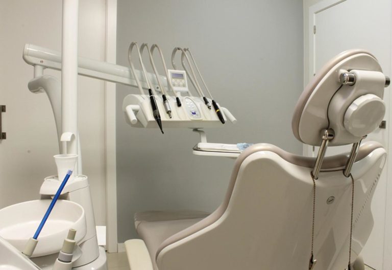 Jakie są zalety implantów dentystycznych?