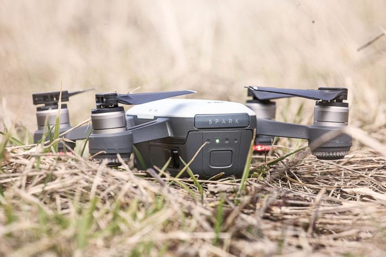 Nietuzinkowe ładowarki do dronów które zawsze warto posiadać